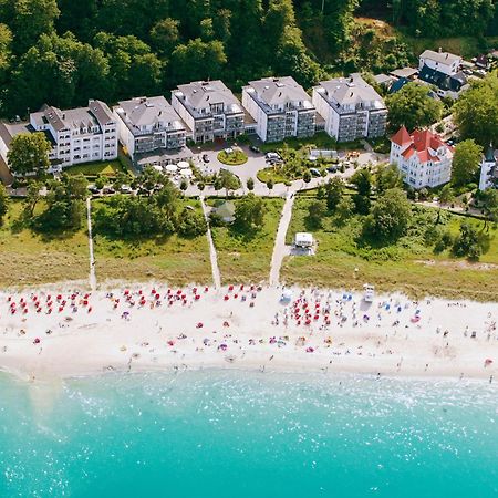 Grand Hotel Binz Dış mekan fotoğraf Aerial view of the resort