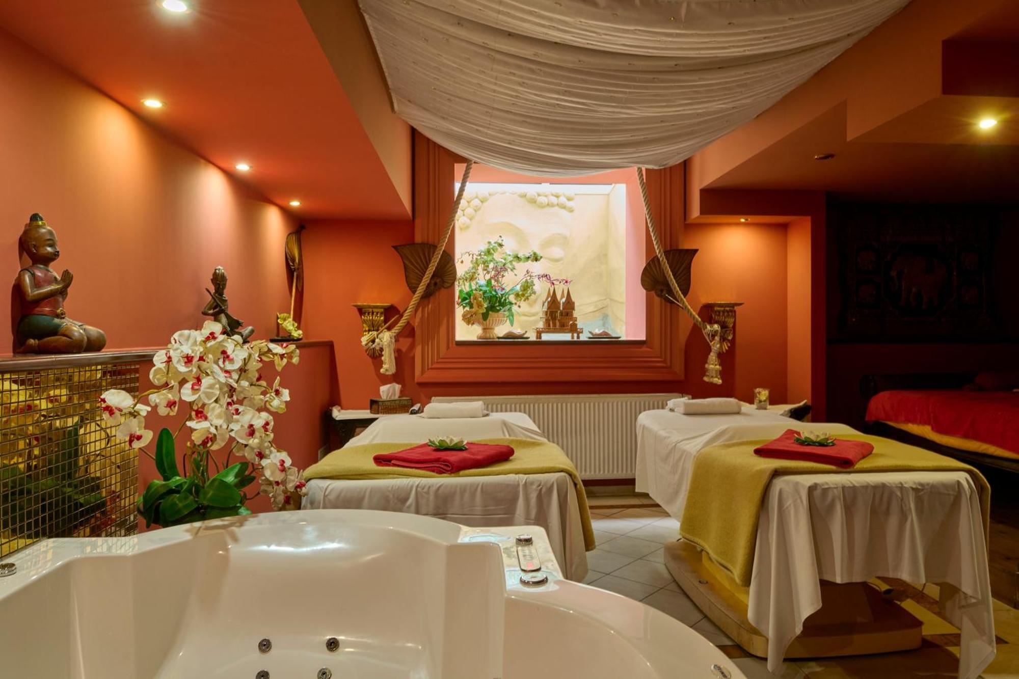 Grand Hotel Binz Dış mekan fotoğraf A spa in Prague, Czech Republic