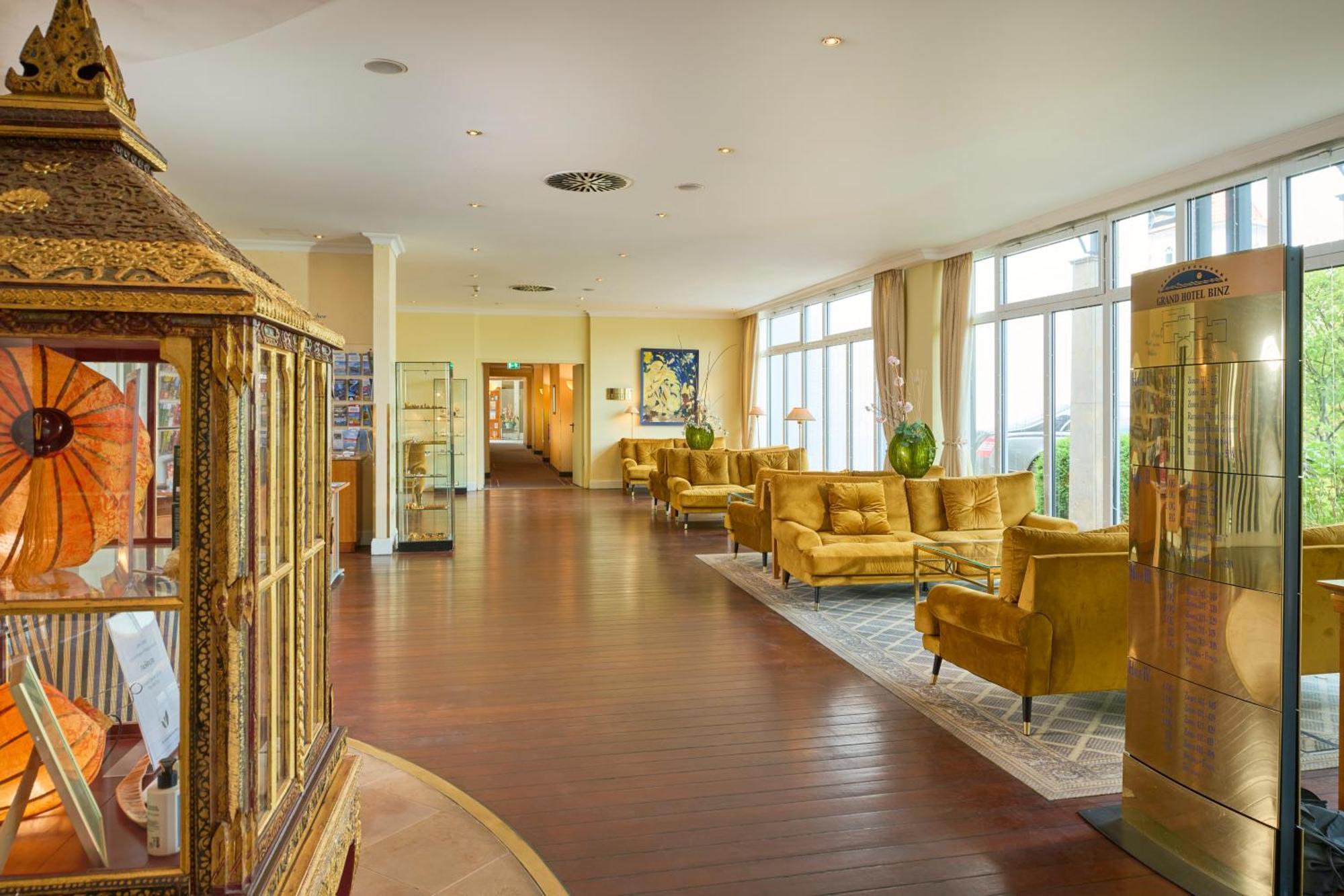 Grand Hotel Binz Dış mekan fotoğraf The lounge at the airport